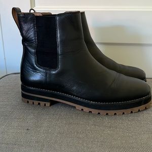 Madewell Black leather Lugsole Chelsea Boot
